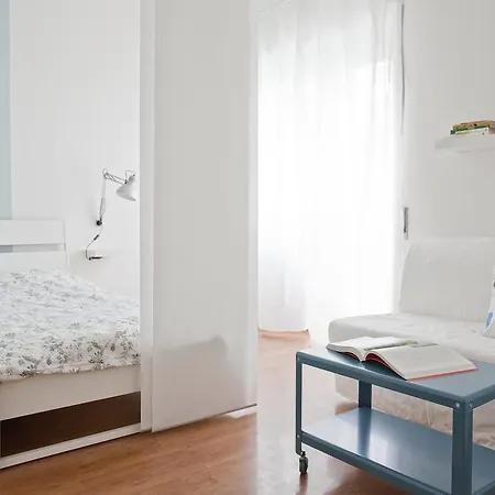 Daire Garden House Holidays